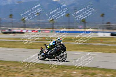 media/Apr-23-2022-Fastrack Riders (Sat) [[cb2d6ae73d]]/LEVEL 4/1PM TURN 6 OUTSIDE/